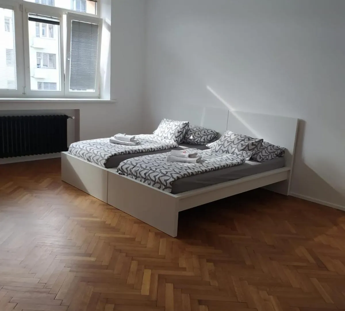 Soukromy Pokoj V Tripokojovem Byte - Private Room In Three Room Flat Brno 0*,